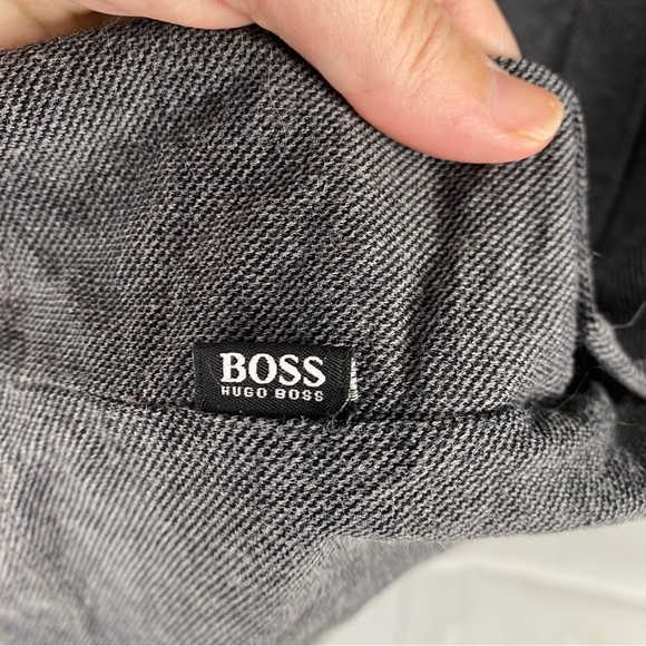 BOSS Men’s gray Dress Shirt/ Button Down Shirt stretchy slim fit large - Picture 3 of 6